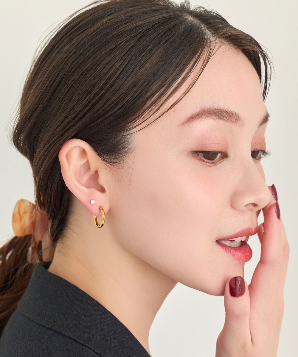 Phoebe 【金属アレルギー対応】ビジューピアス　ゴールド/サージカルステンレス 