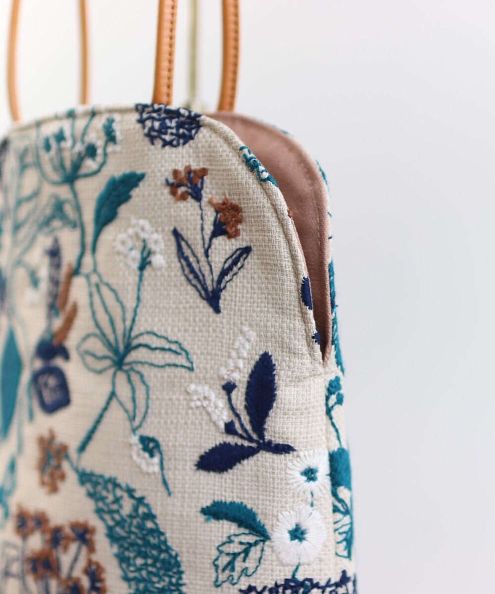 AND WOOL 筆記帳刺繍のminiバッグ 