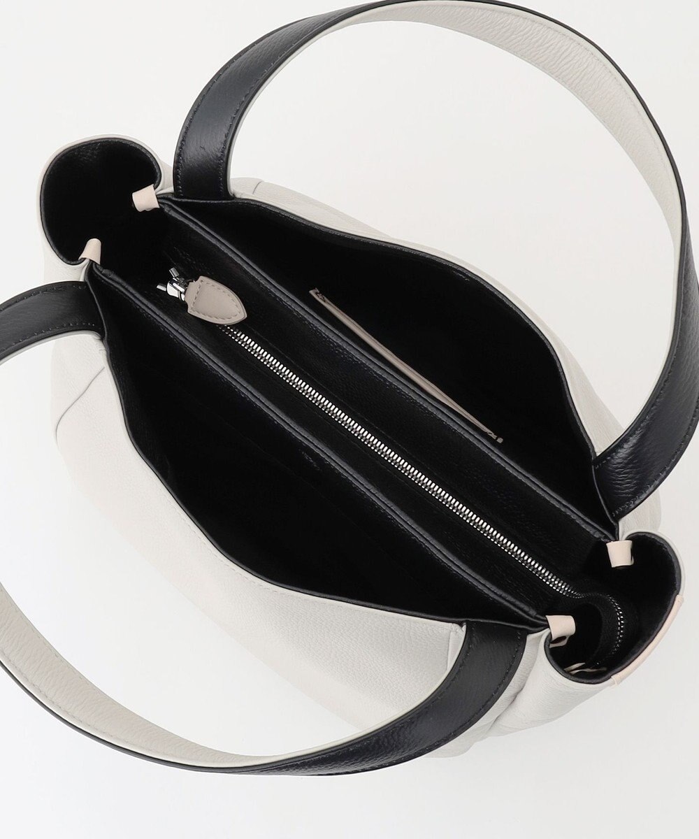 Y'SACCS シュリンクレザートート Mサイズ 