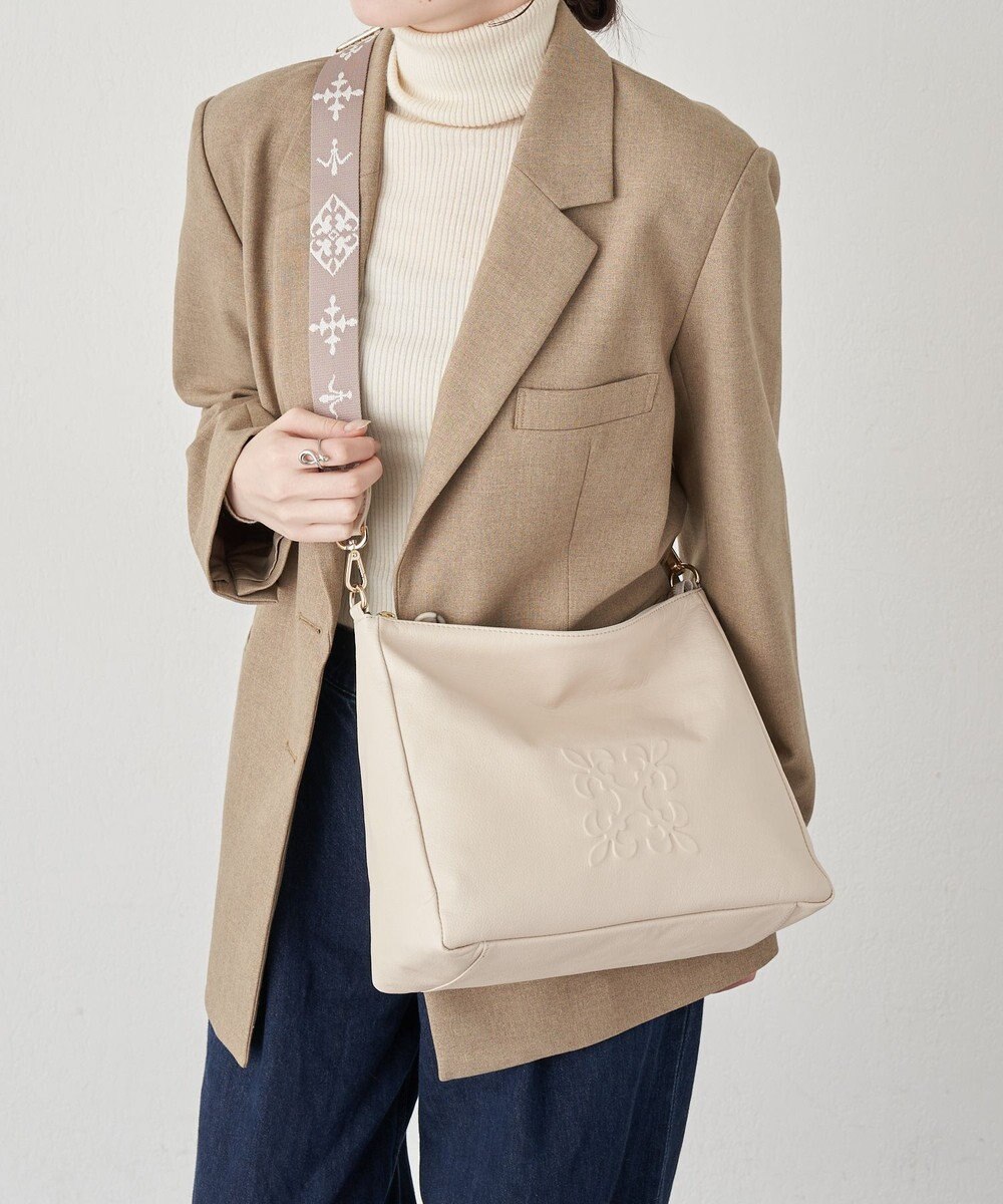 russet エンボスモノグラム2WAYショルダーバッグ(CE-1692) 