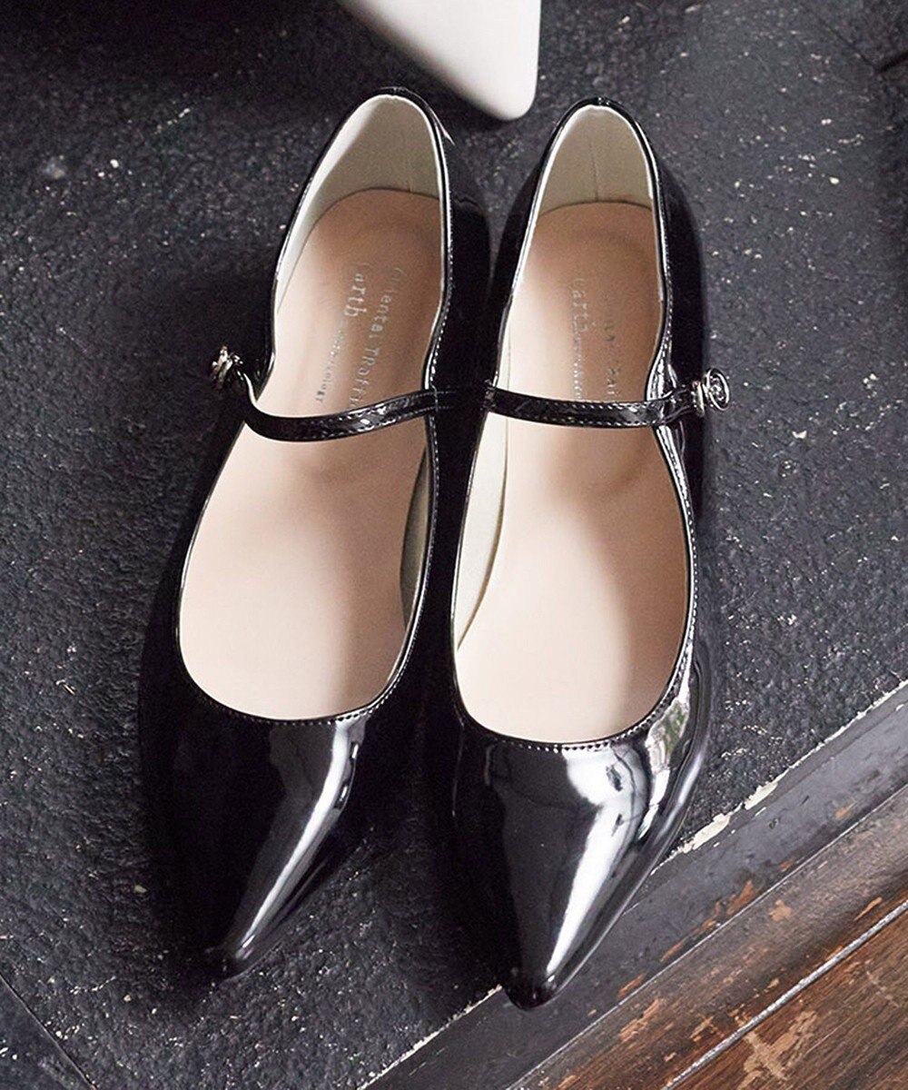 earth music&ecology ＯＲｉｅｎｔａｌ　ＴＲａｆｆｉｃ　エナメルヒールパンプス 