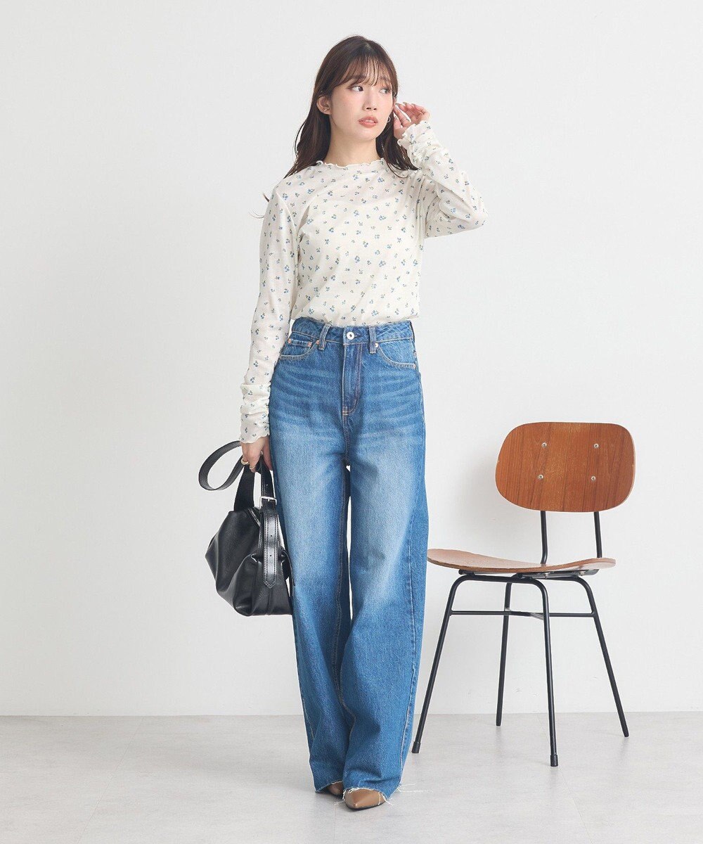 earth music&ecology ハイネックフラワーメロープルオーバー 