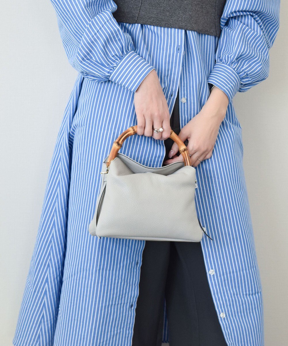 INTER-CHAUSSURES 【LORISTELLA】バンブーハンドルソフトレザーハンドバッグ 