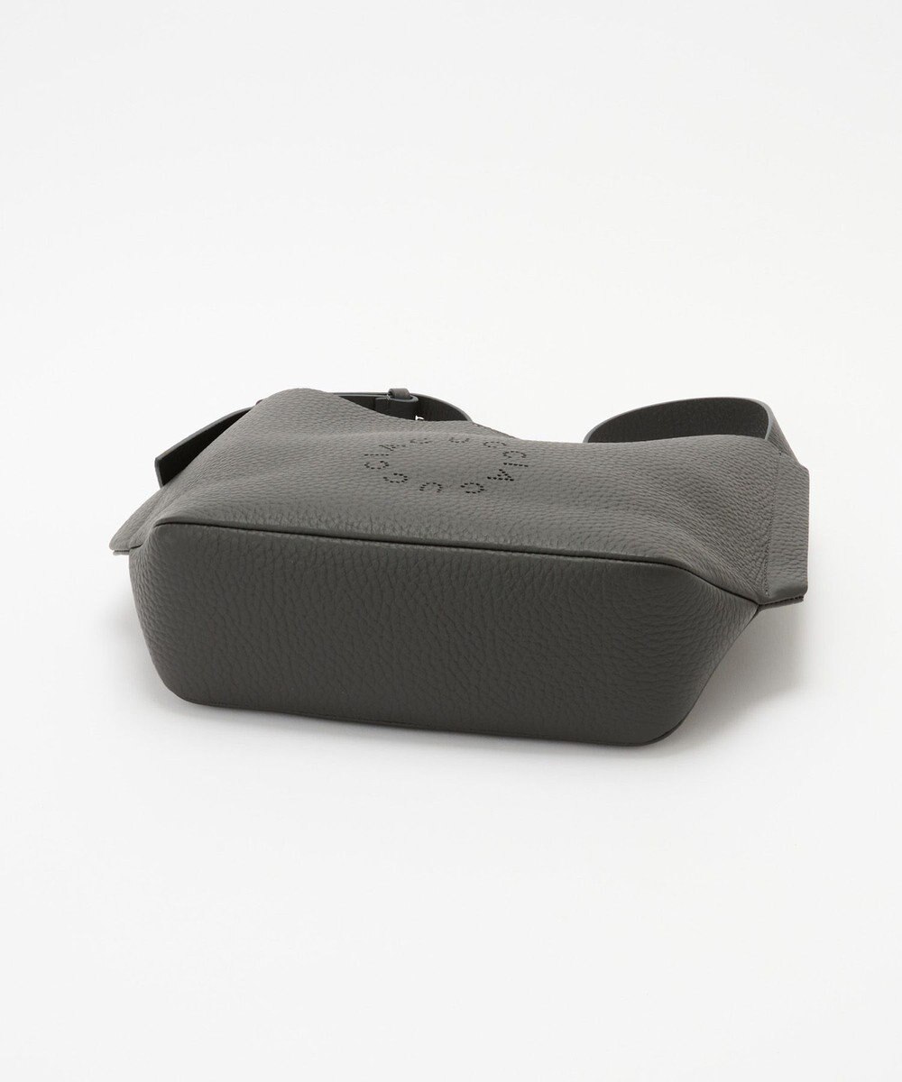 IACUCCI ルオータ ミディアムショルダー ALCE 