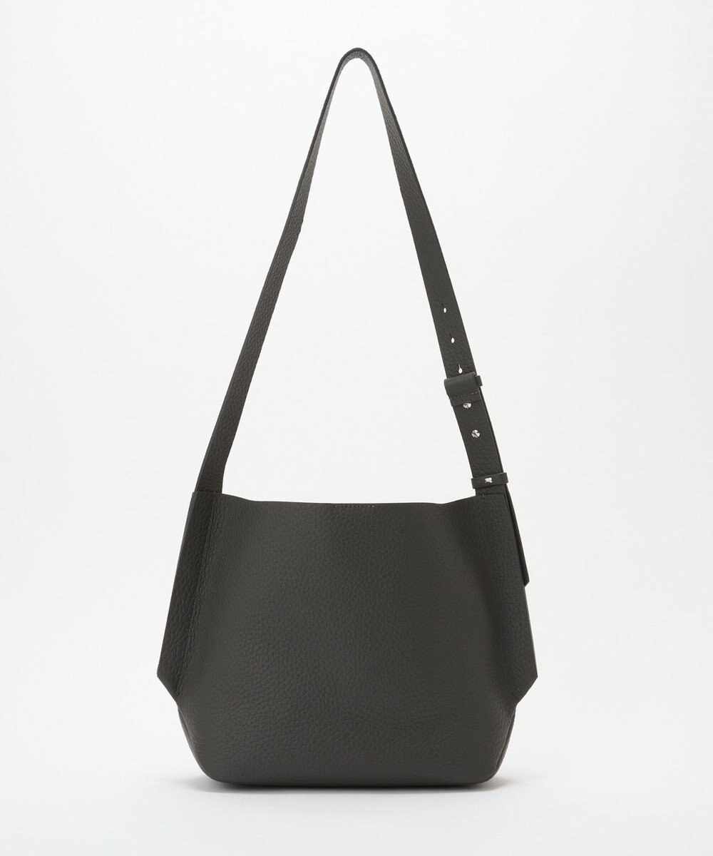 IACUCCI ルオータ ミディアムショルダー ALCE 