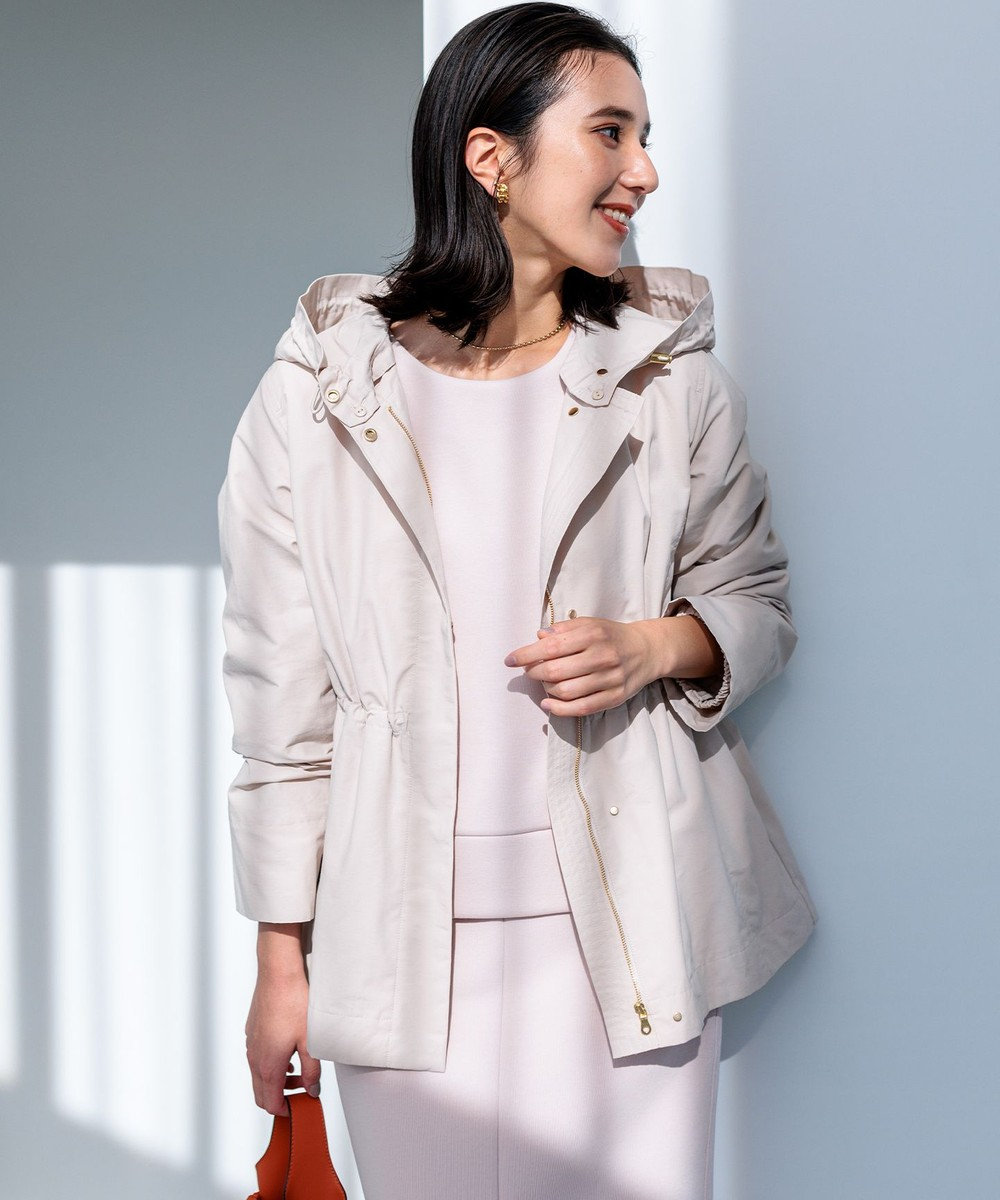 組曲 L 【フード取り外し可】2WAYショート丈ライトアウター 