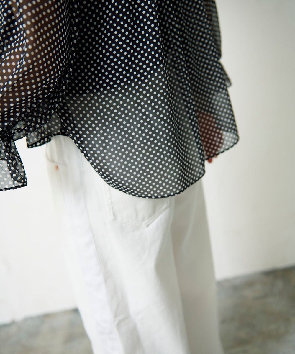 GRACE CONTINENTAL ドットラッフルブラウス 