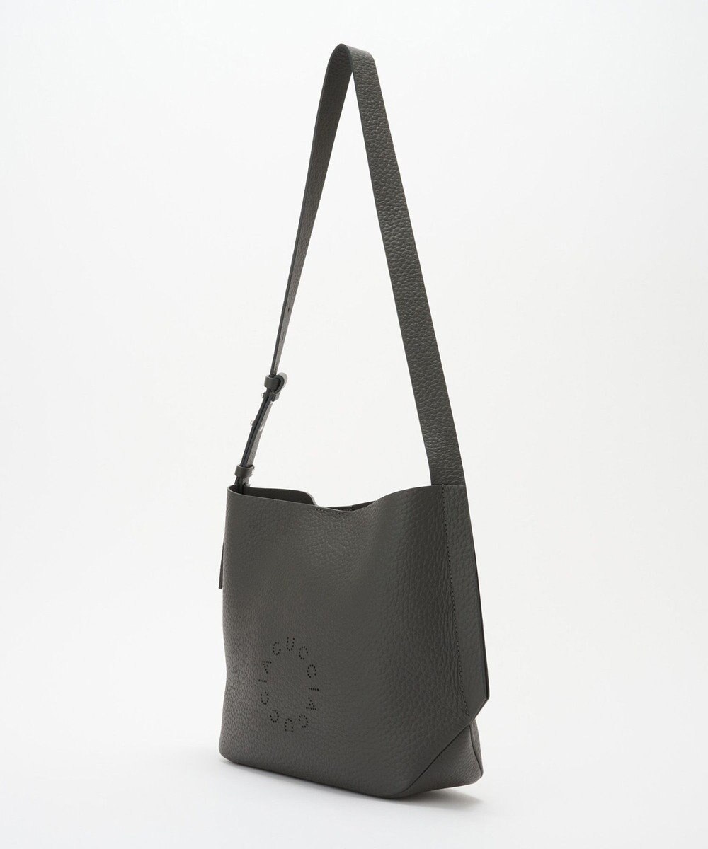 IACUCCI ルオータ ミディアムショルダー ALCE 