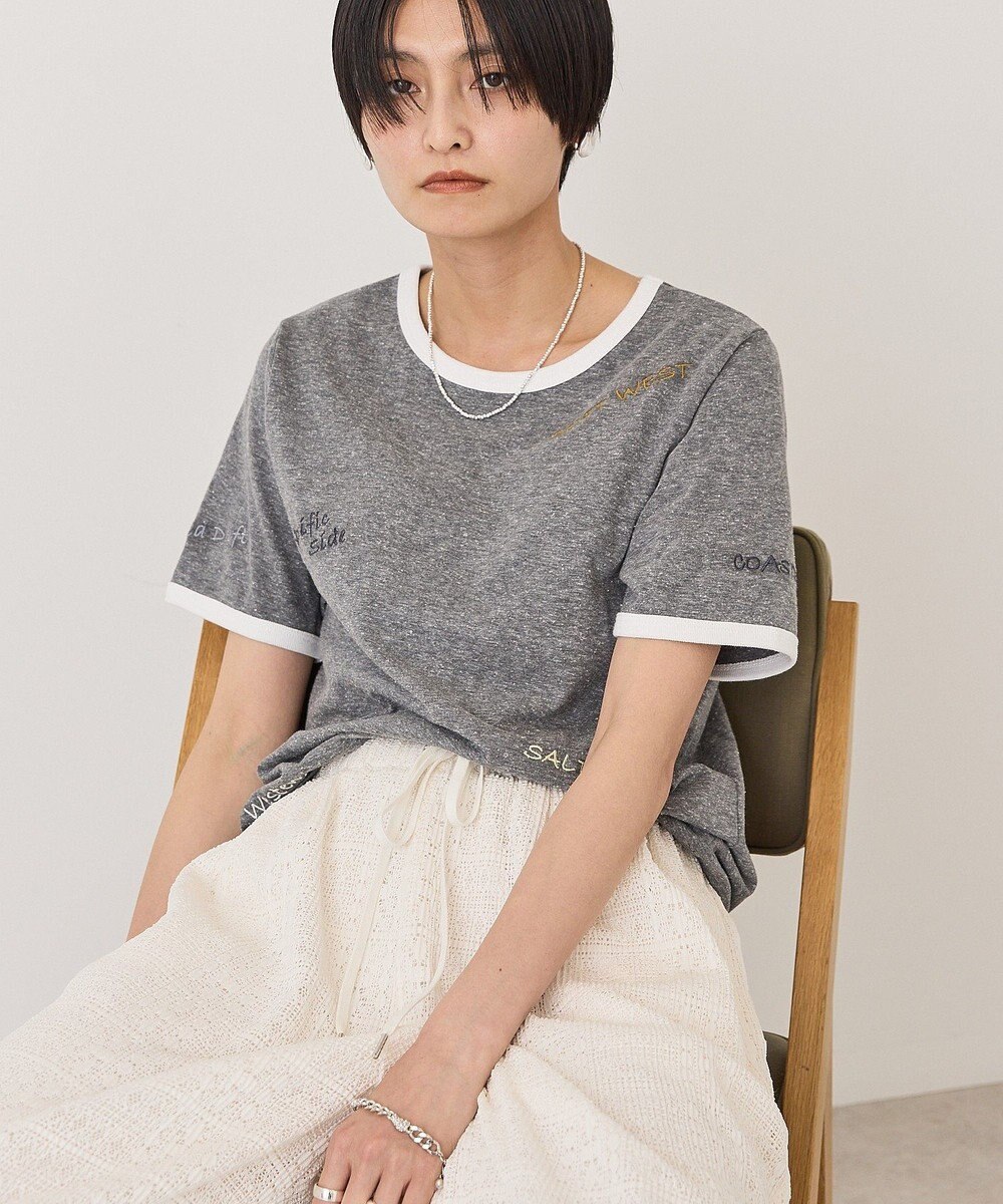 AMERICAN HOLIC ランダムロゴ刺繍リンガーTシャツ 