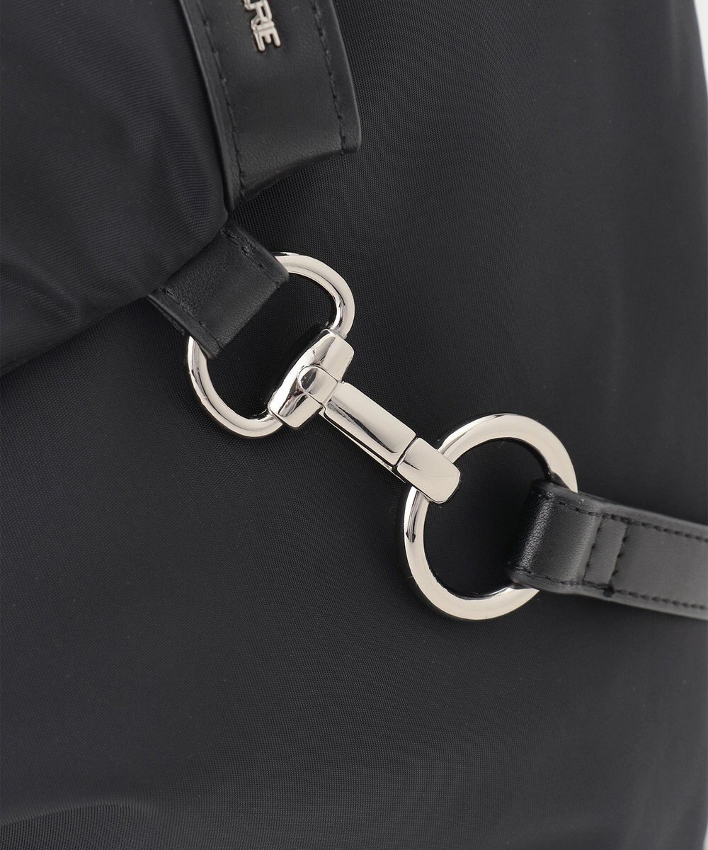 LA BAGAGERIE トライアングルリュックサック 