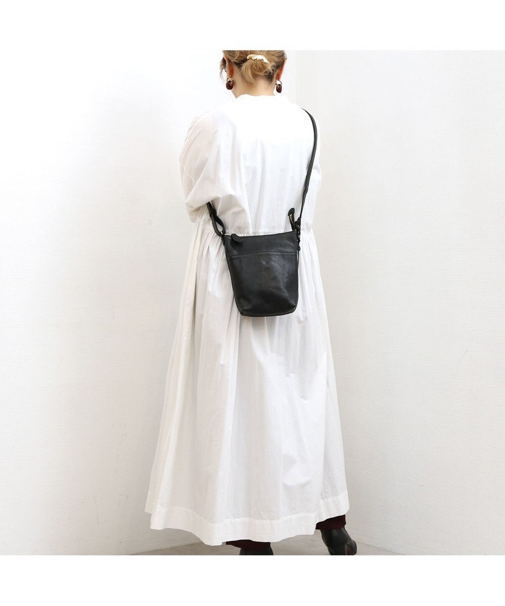 UNBILLION アトランタ ATLANTA / 牛革縦ミニショルダー 