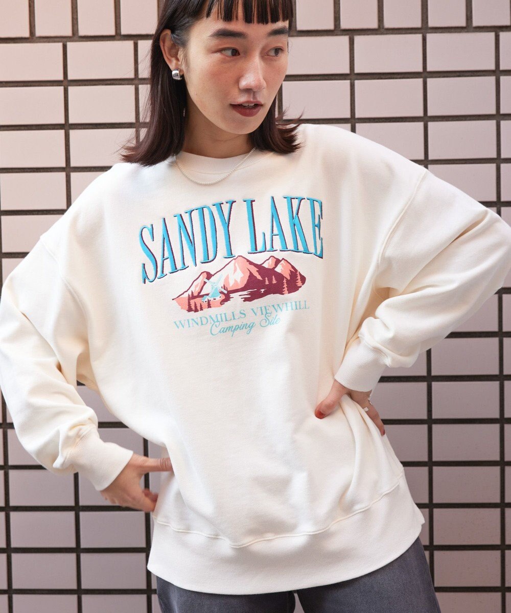 AMERICAN HOLIC 刺繍裏毛プルオーバー 