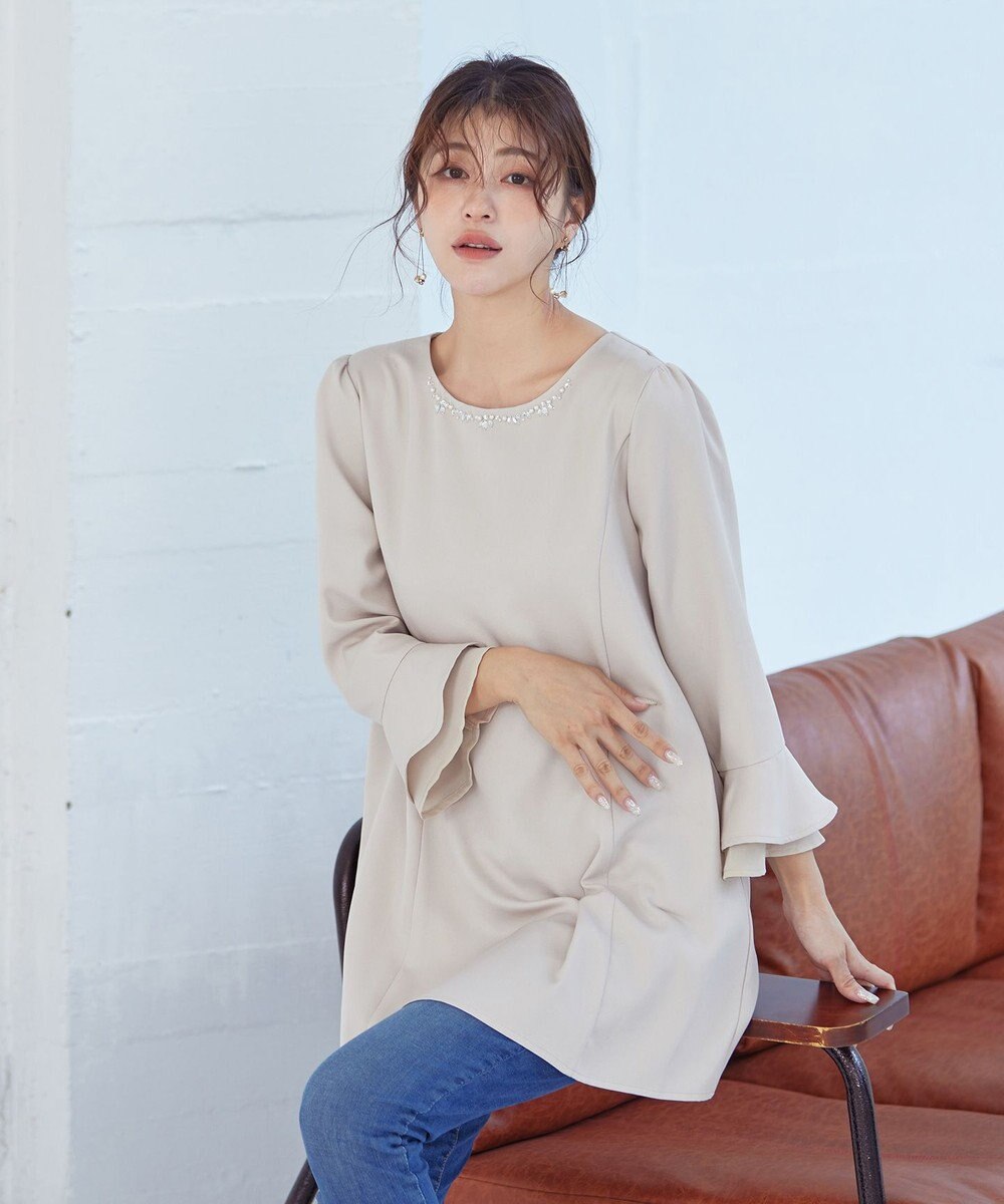 Tiaclasse 【洗える】ビジュー付きフレア袖チュニックブラウス 