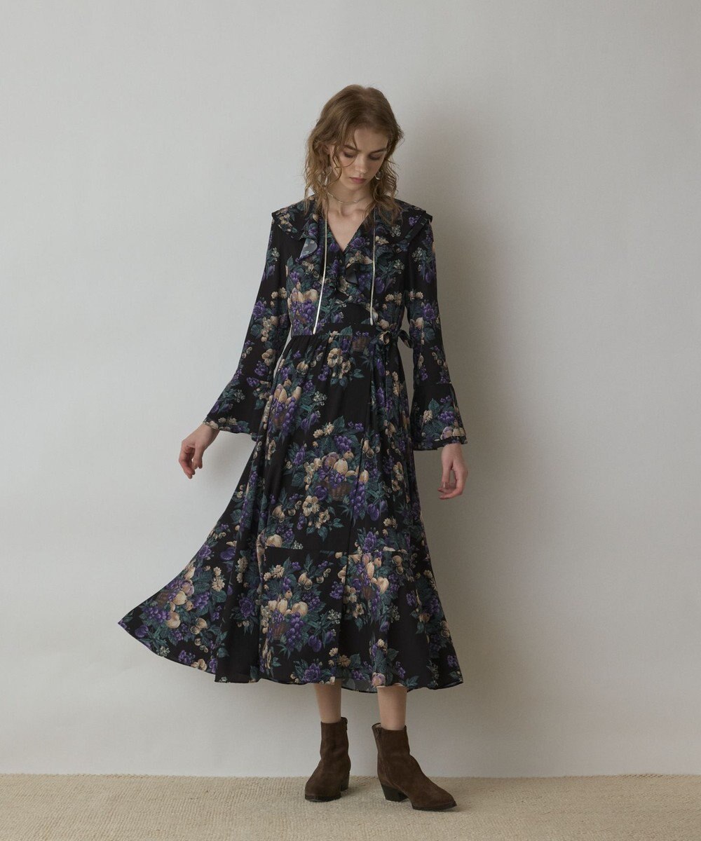 GRACE CONTINENTAL ボタニカルベリープリントワンピース 