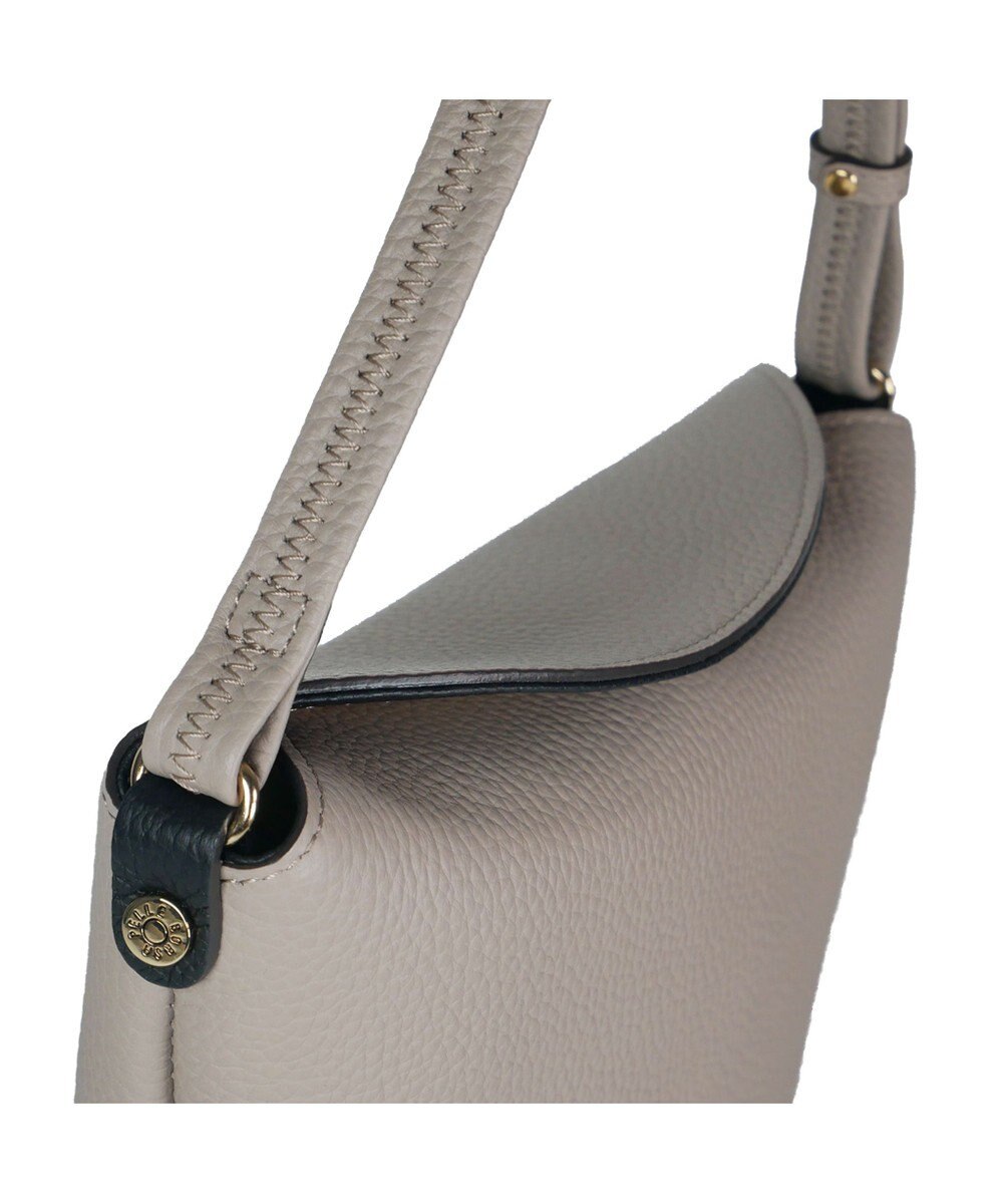 PELLE BORSA 縦型フラップショルダー Reinette レネット 4791 