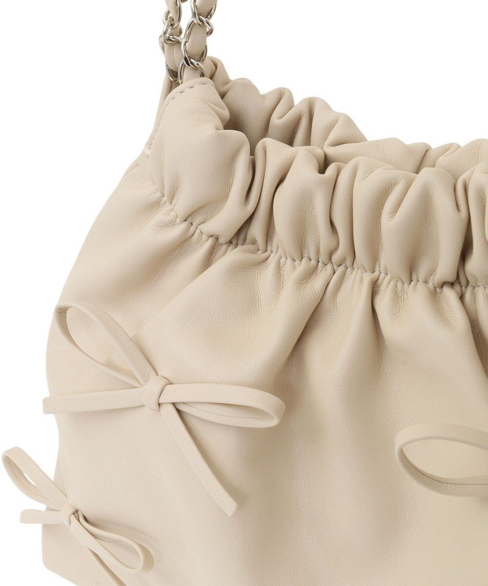 Green Parks ・ＱＵＯＮ　リボンチェーン巾着 