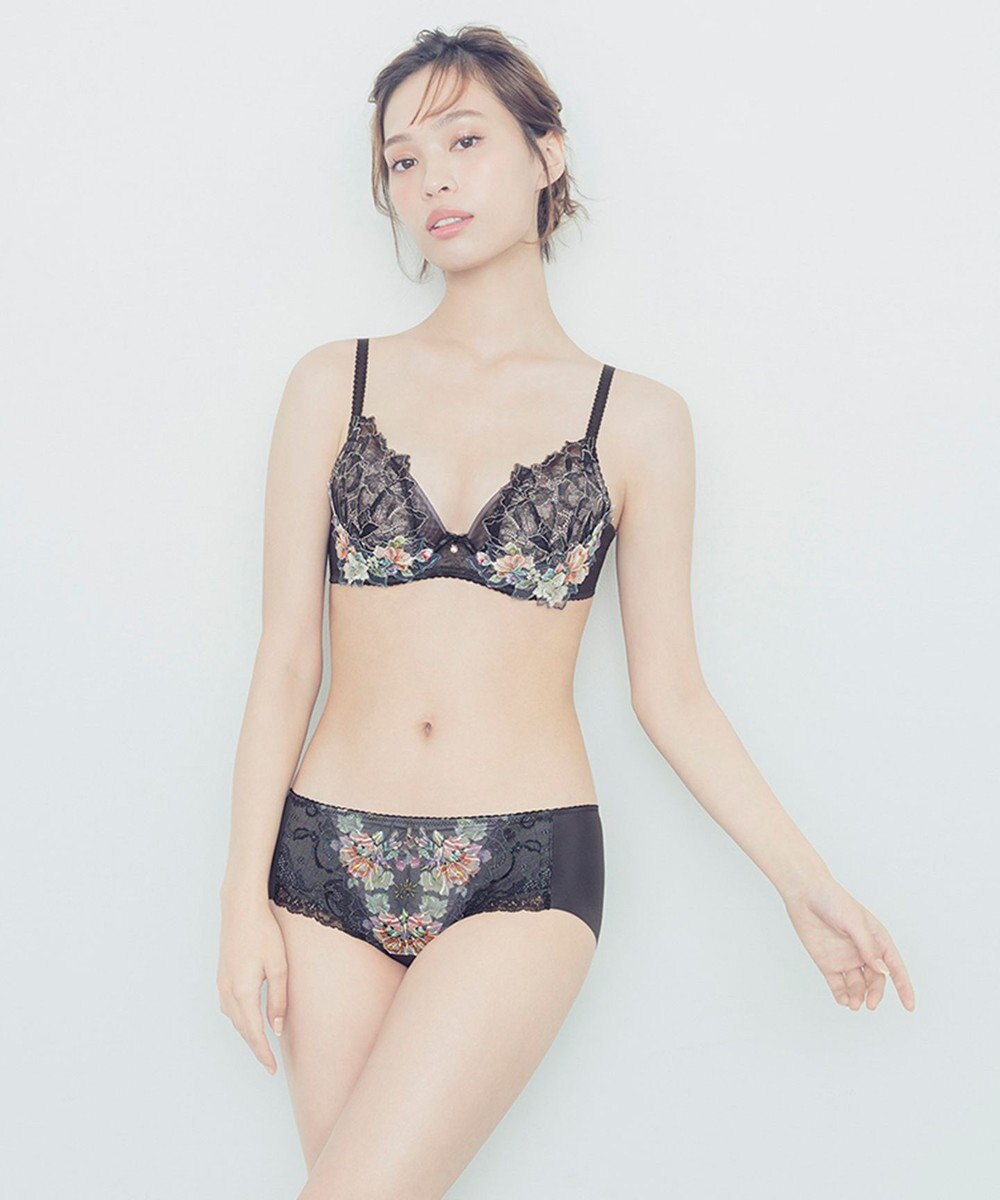 Wing Wing Lesiage　【2820シリーズ】　ブラジャー　ふっくらまる胸メイク　ウイング／ワコール　PB2820 