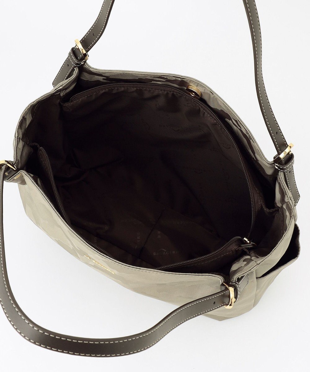 LA BAGAGERIE シャドージャカード A4トートバッグ 