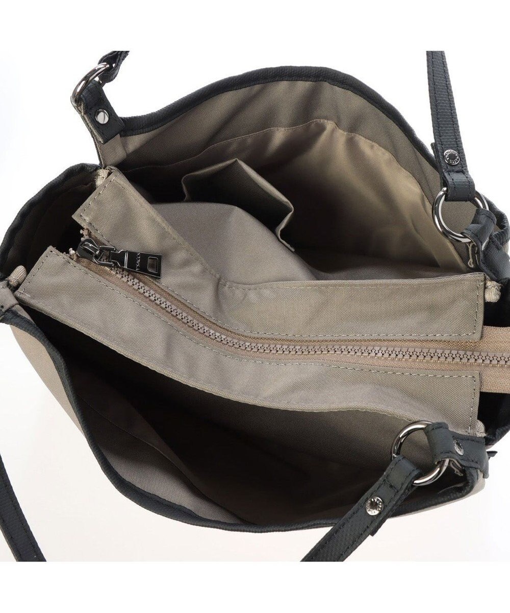 Y'SACCS 【Y’SACCS vous et】 横型3層トート 