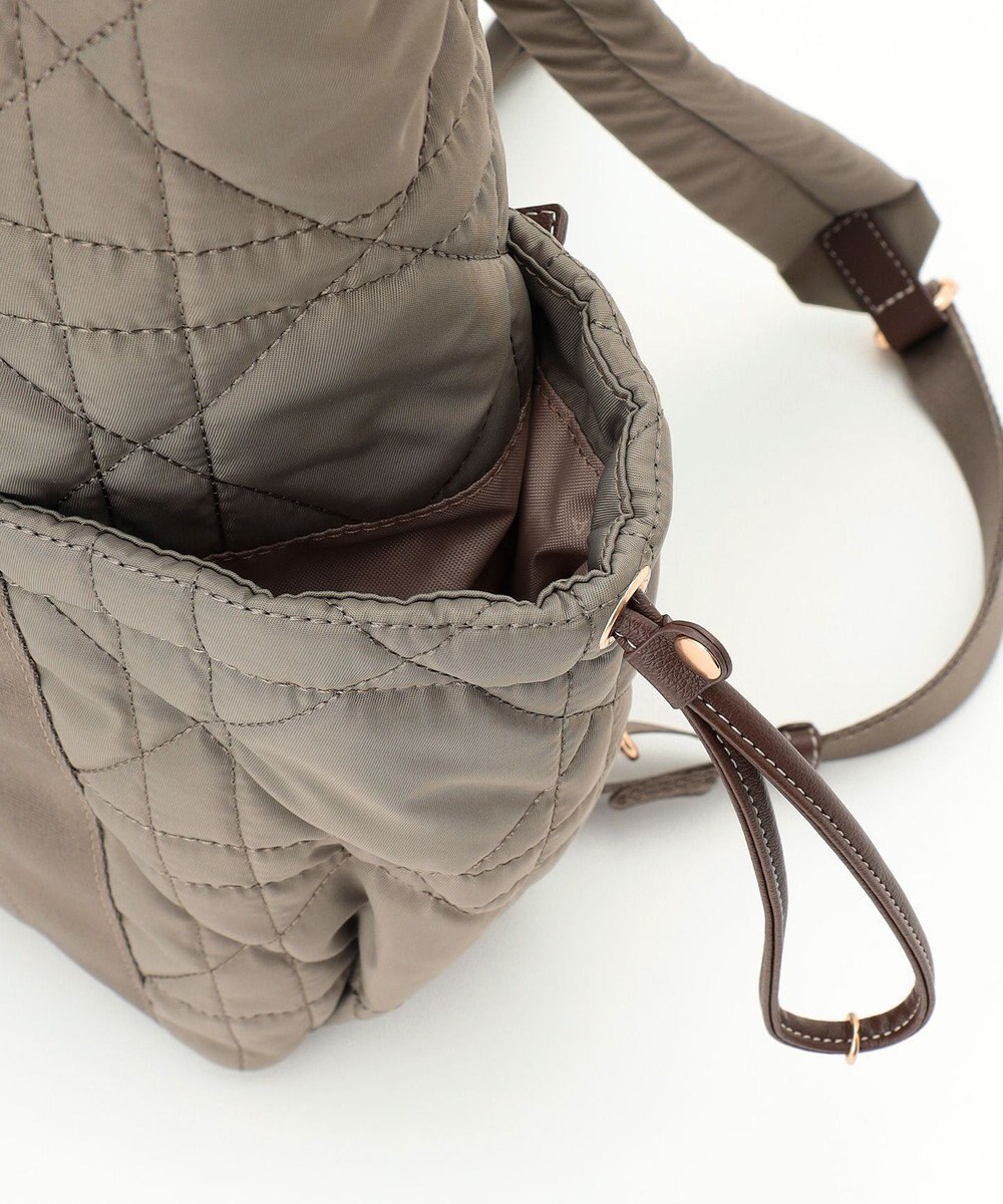 LA BAGAGERIE グリッドキルティングリュック 