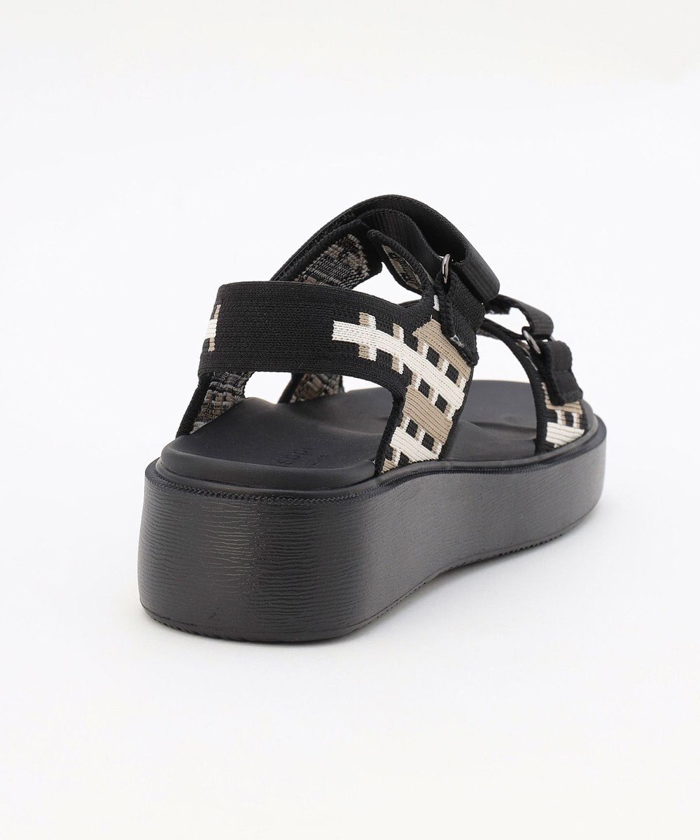 steppi 【洗える】厚底 ストラップサンダル 