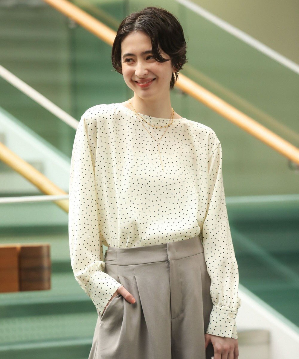 Green Parks ドットイージーケアバックスリットブラウス 