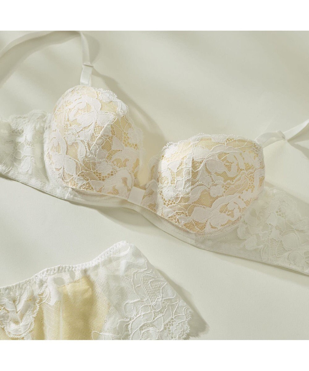 une nana cool リボンブラレース　胸もとフィットながもち～動いてもキレイはつづく～ 