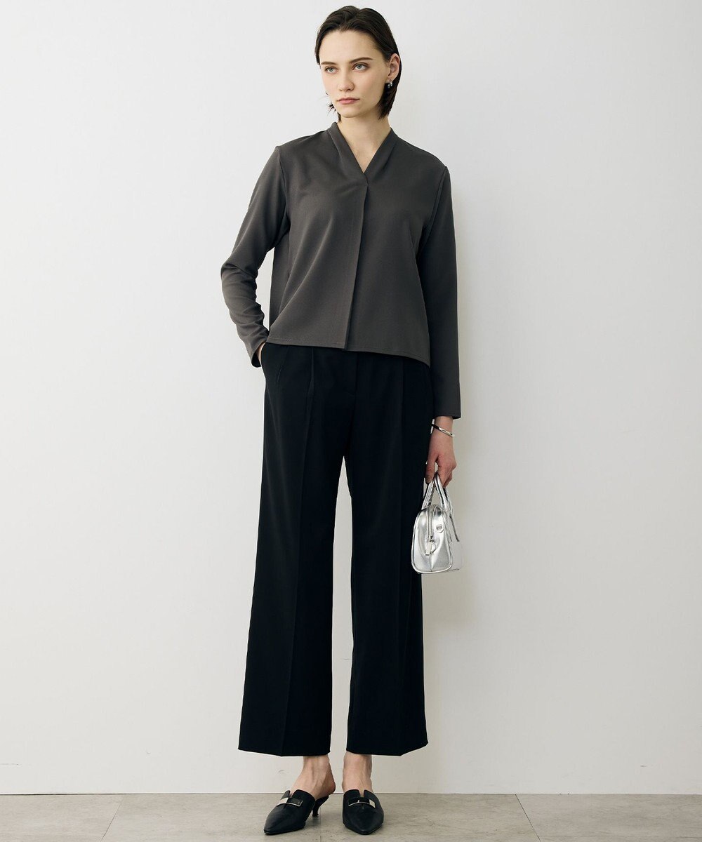 ICB ライトストレッチアムンゼン Vネックカットソー 