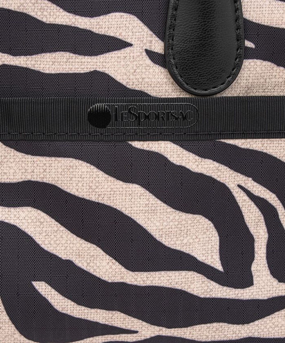 LeSportsac SQUARE TH CROSSBODY/アップタウンラフィアゼブラ/ブラック 