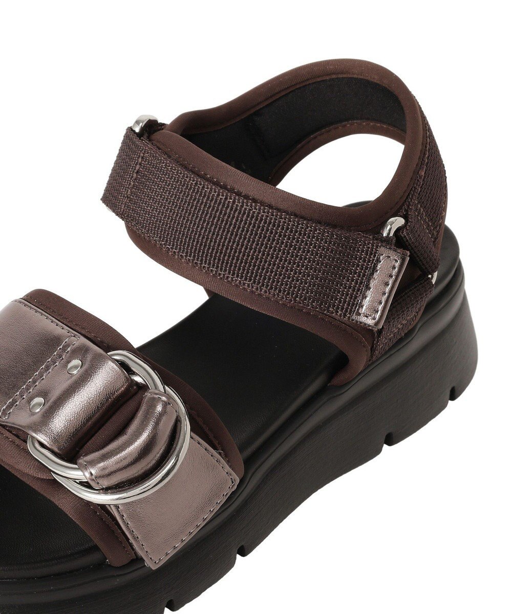 YECCA VECCA バックルスポーツサンダル 