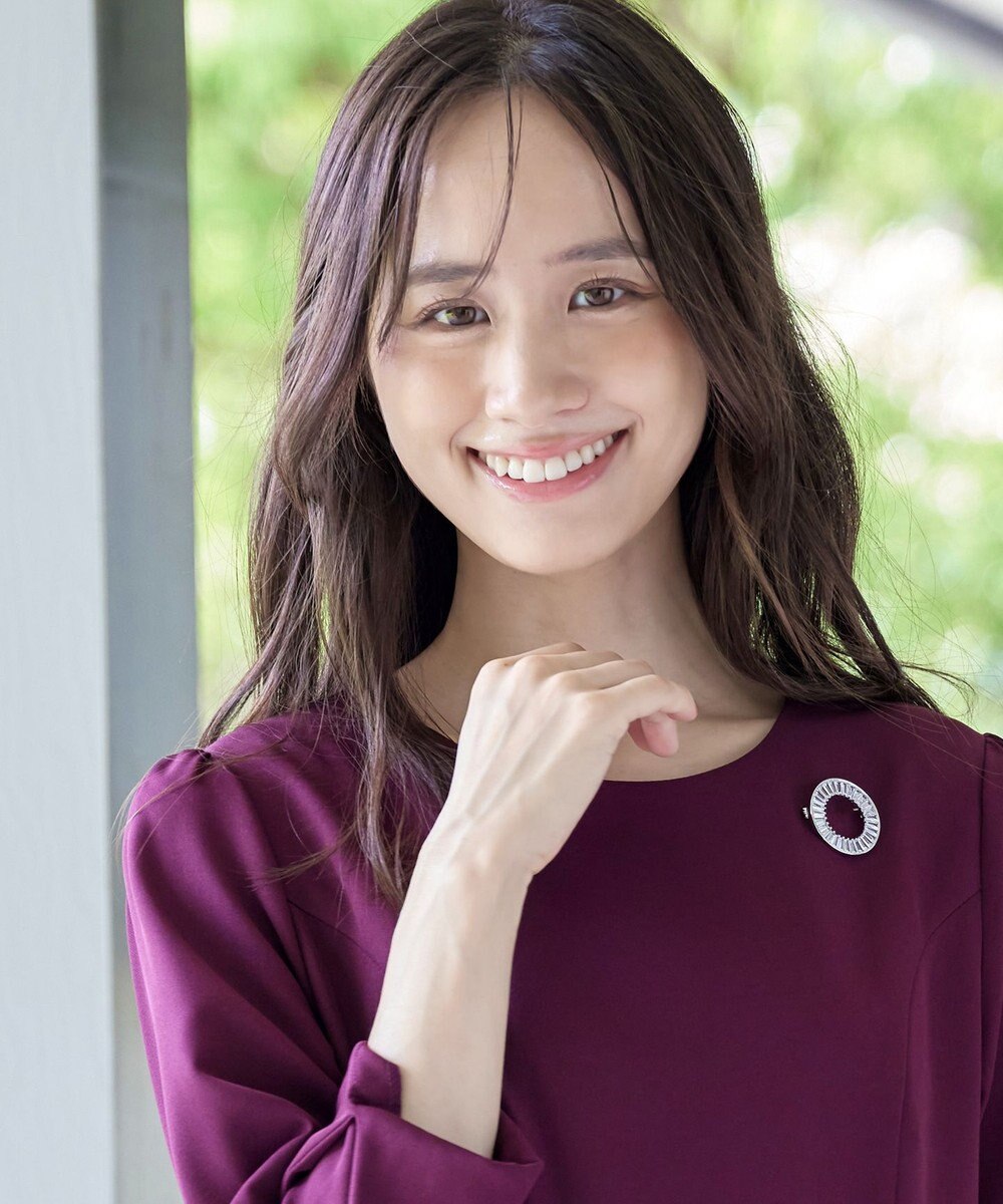 Tiaclasse ガラスサークルブローチ 