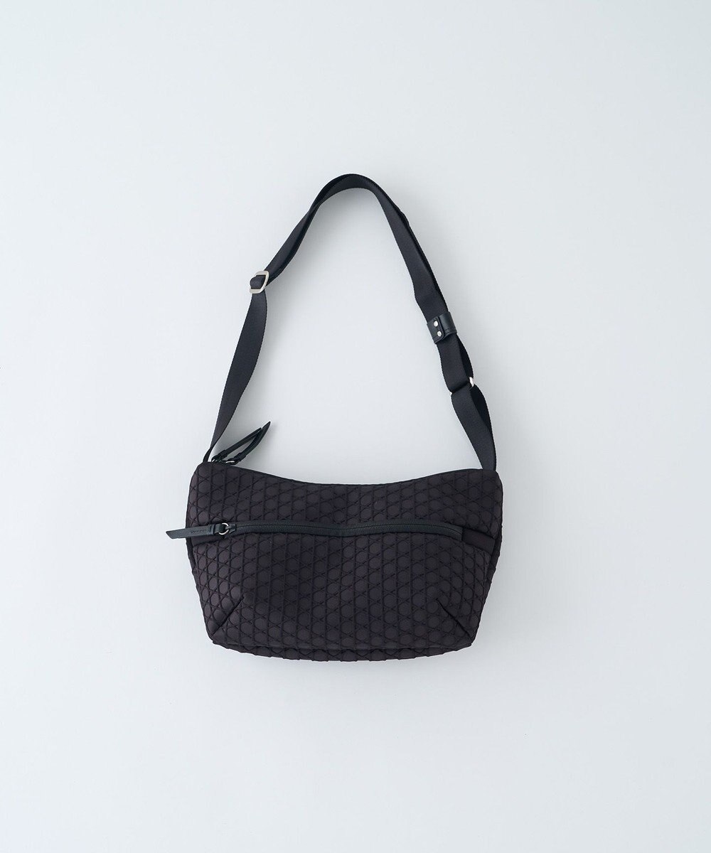 MIYABIYA LAQUOH【撥水加工】篭目柄エンボスボンディングショルダー 