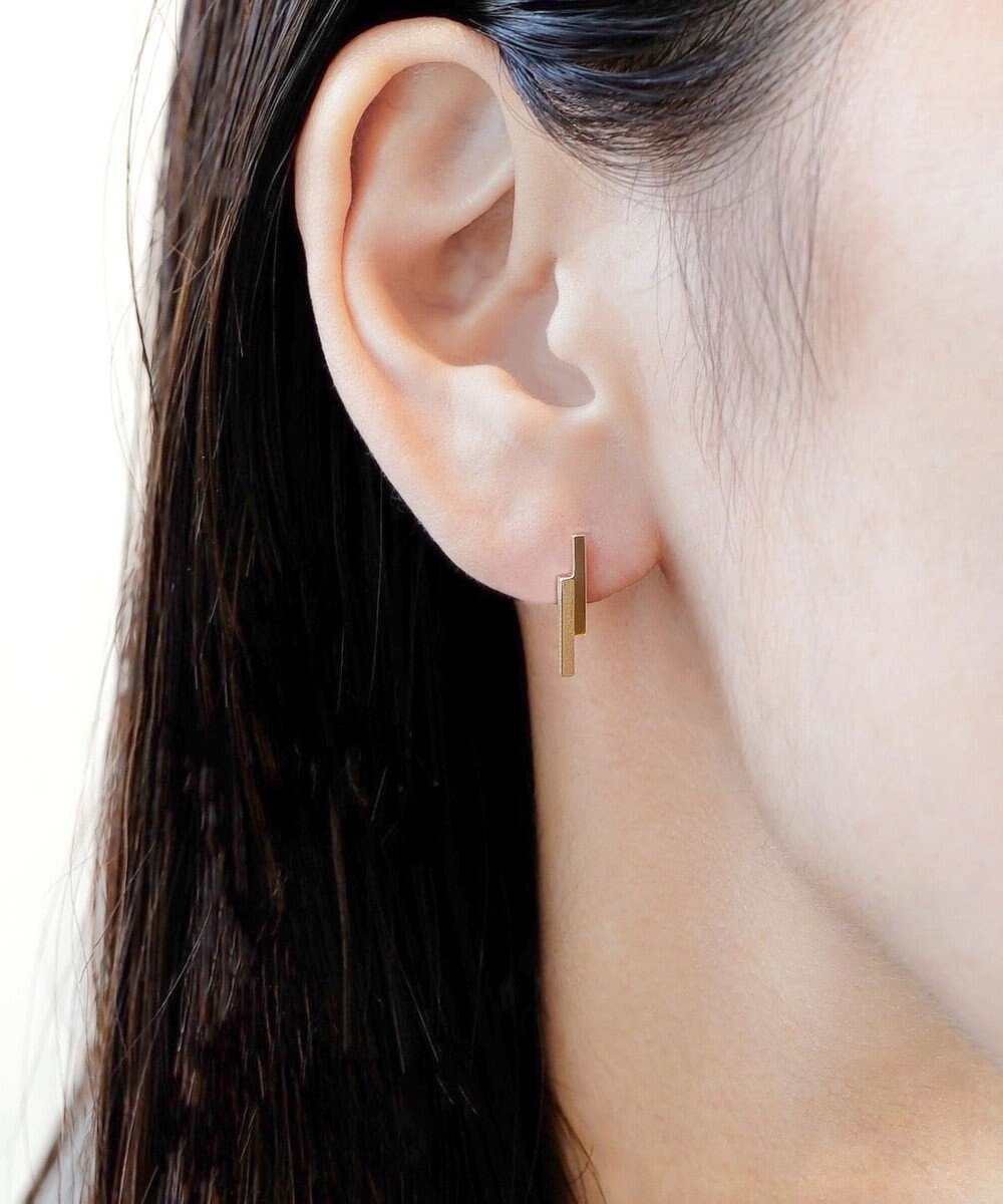 susui 【geometric】higaki  ピアス M 