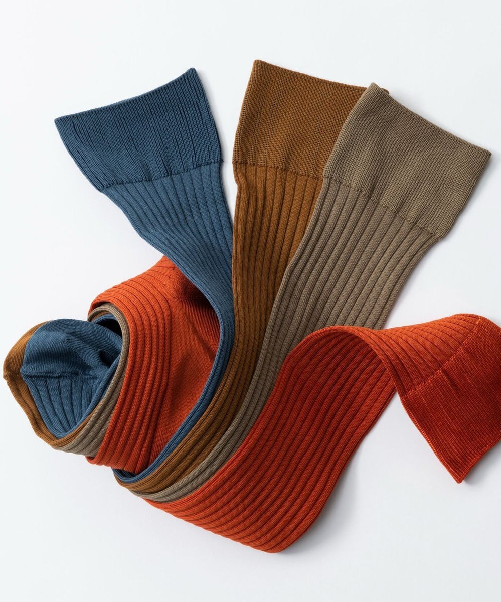 TRICOTE 6x2 RIB OVER KNEE SOCKS／6×2リブオーバーニーソックス 