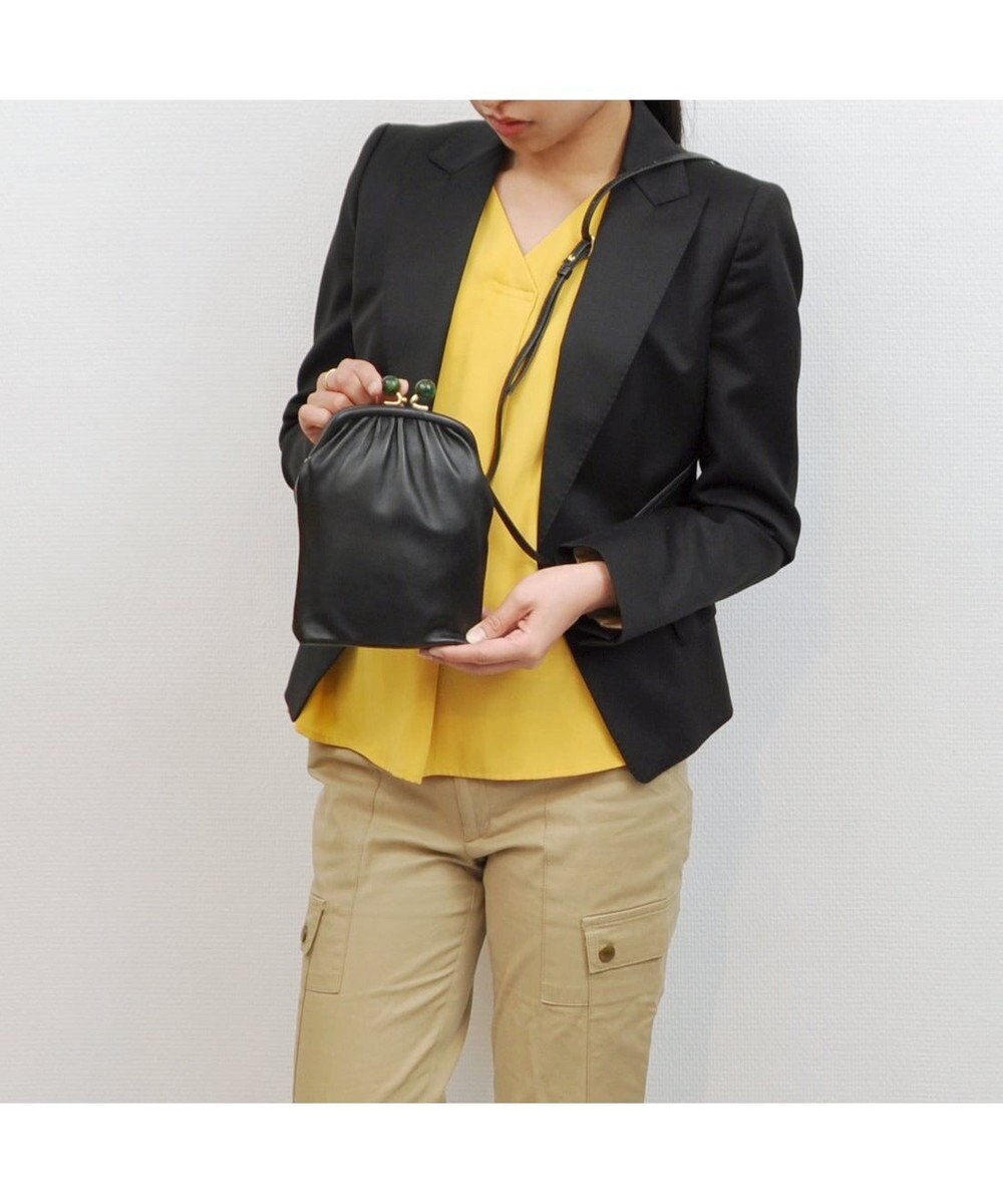 UNBILLION 【テレビ ドラマ着用アイテム】perche ジェムストーンガマグチモバイルショルダー 