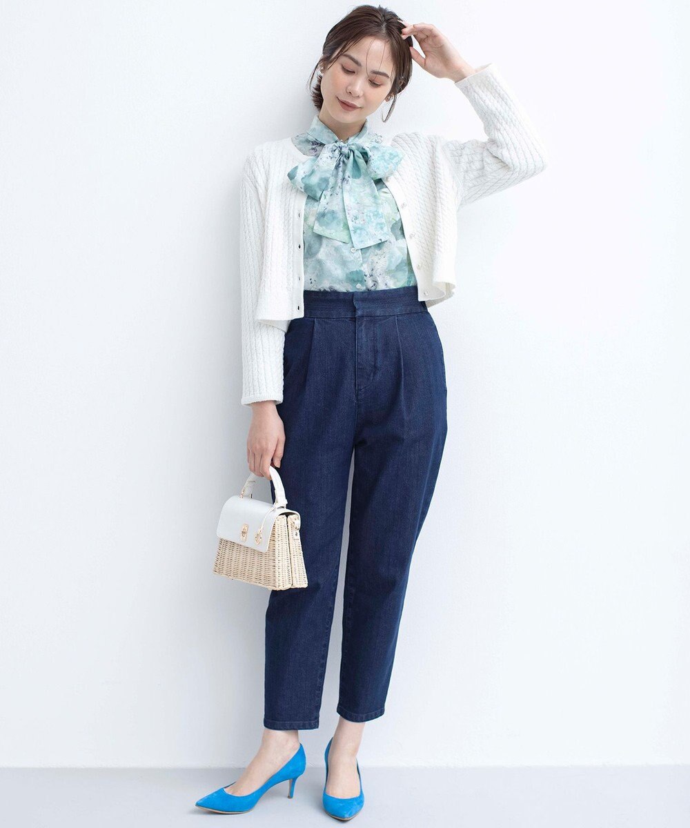 組曲 ライトデニム テーパードクロップドパンツ 