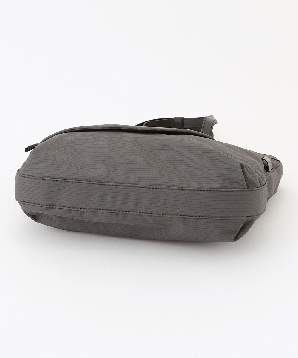 Y'SACCS コーデュロイライクナイロントート 