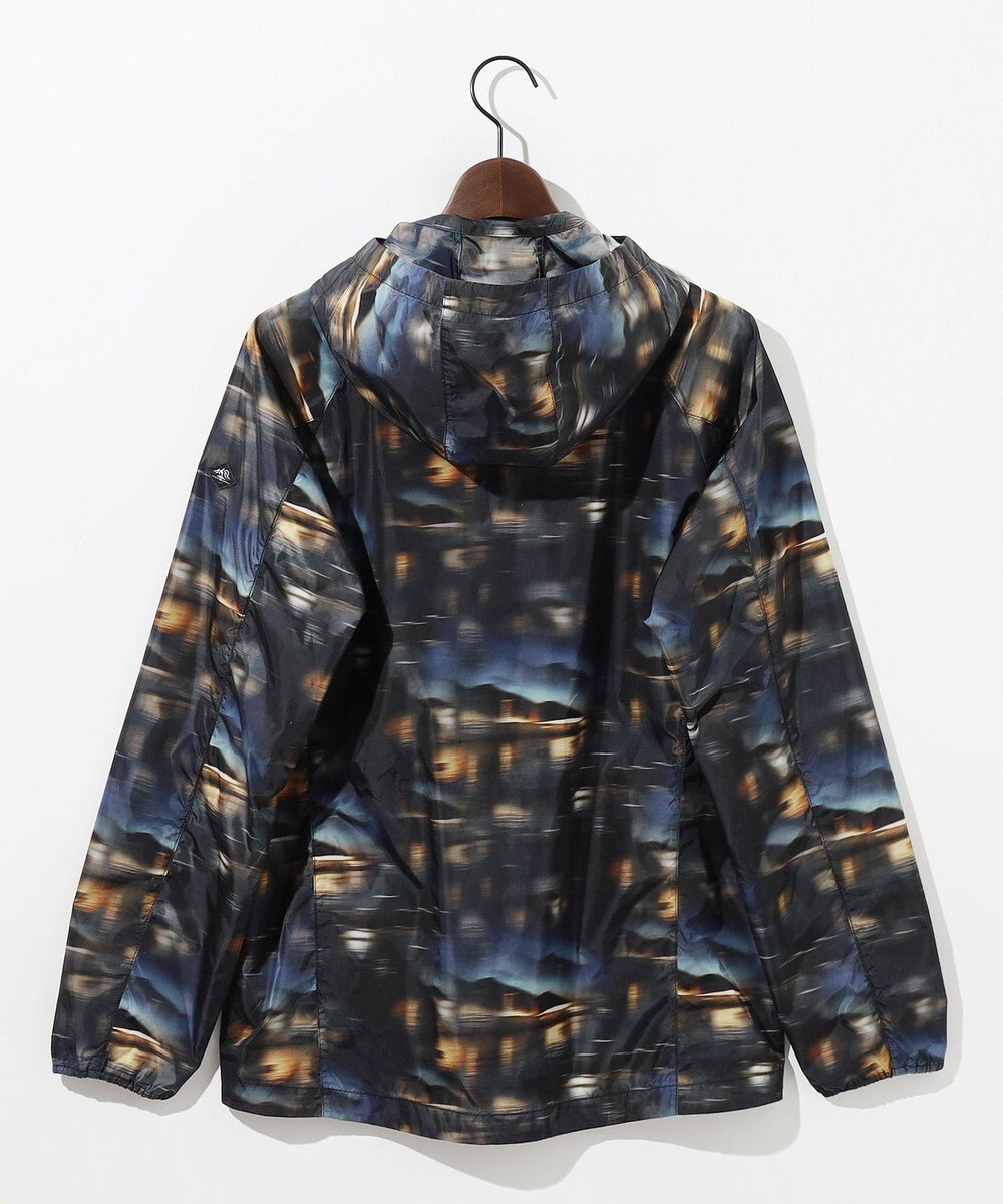 JOSEPH ABBOUD MOUNTAIN 【イタリア素材/軽量/撥水】X-CLIPPER夜景プリント マウンテンパーカー 