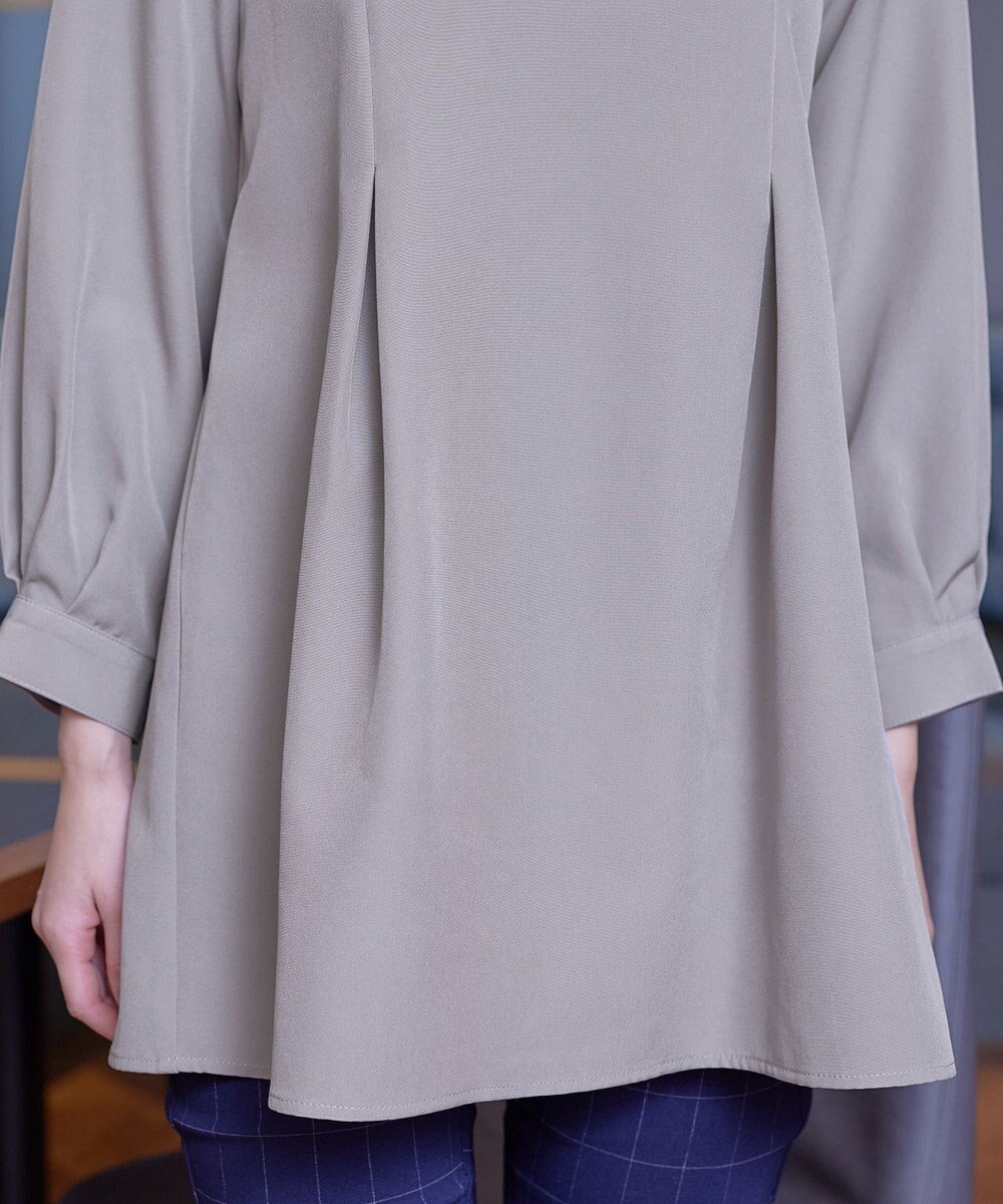 Tiaclasse 【ダブルストレッチ・洗える】バックベルトチュニックブラウス 