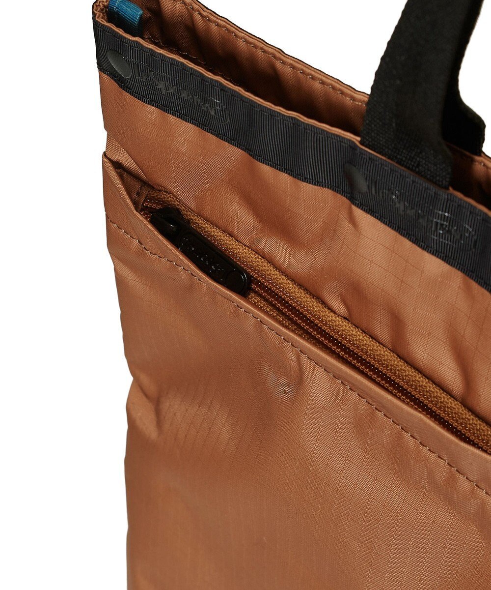 LeSportsac GRAND EMERALD TOTE/LSSタイポグラフィトート 