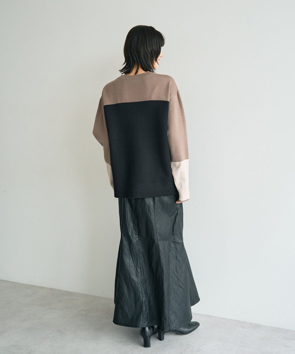 YECCA VECCA 釦デザイン配色ニット 