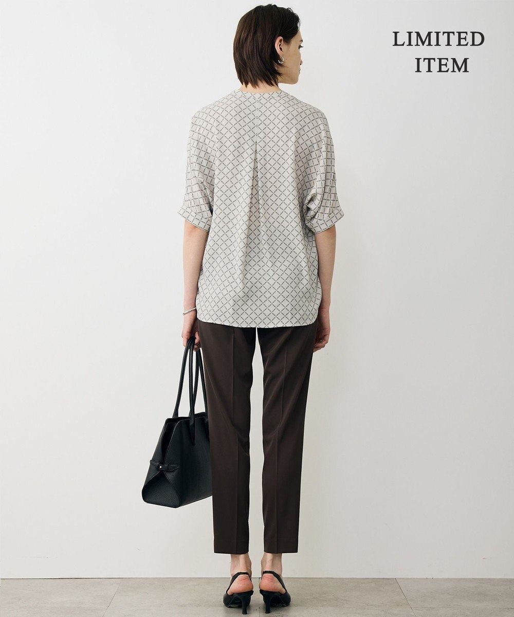 ICB L 【先行予約・WEB限定】BackSatinAmunzen 5分袖キーネックブラウス 