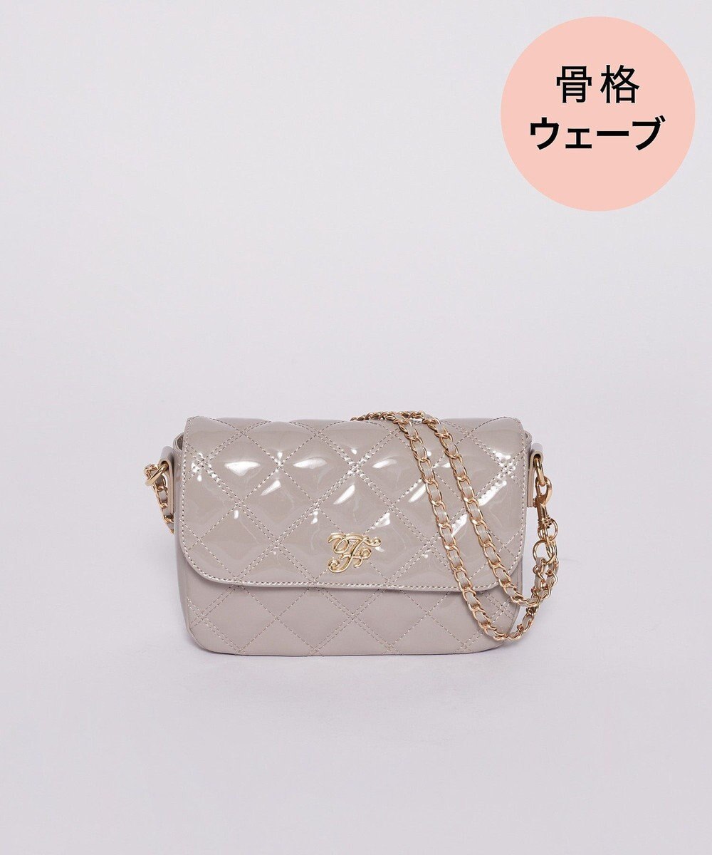 Maison de FLEUR キルティングエナメルバッグ 