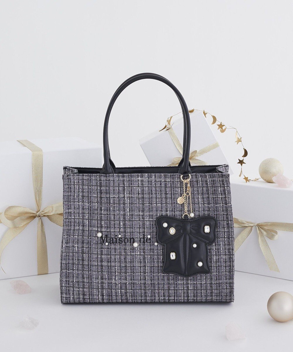 Maison de FLEUR リボンビジューパスケース 