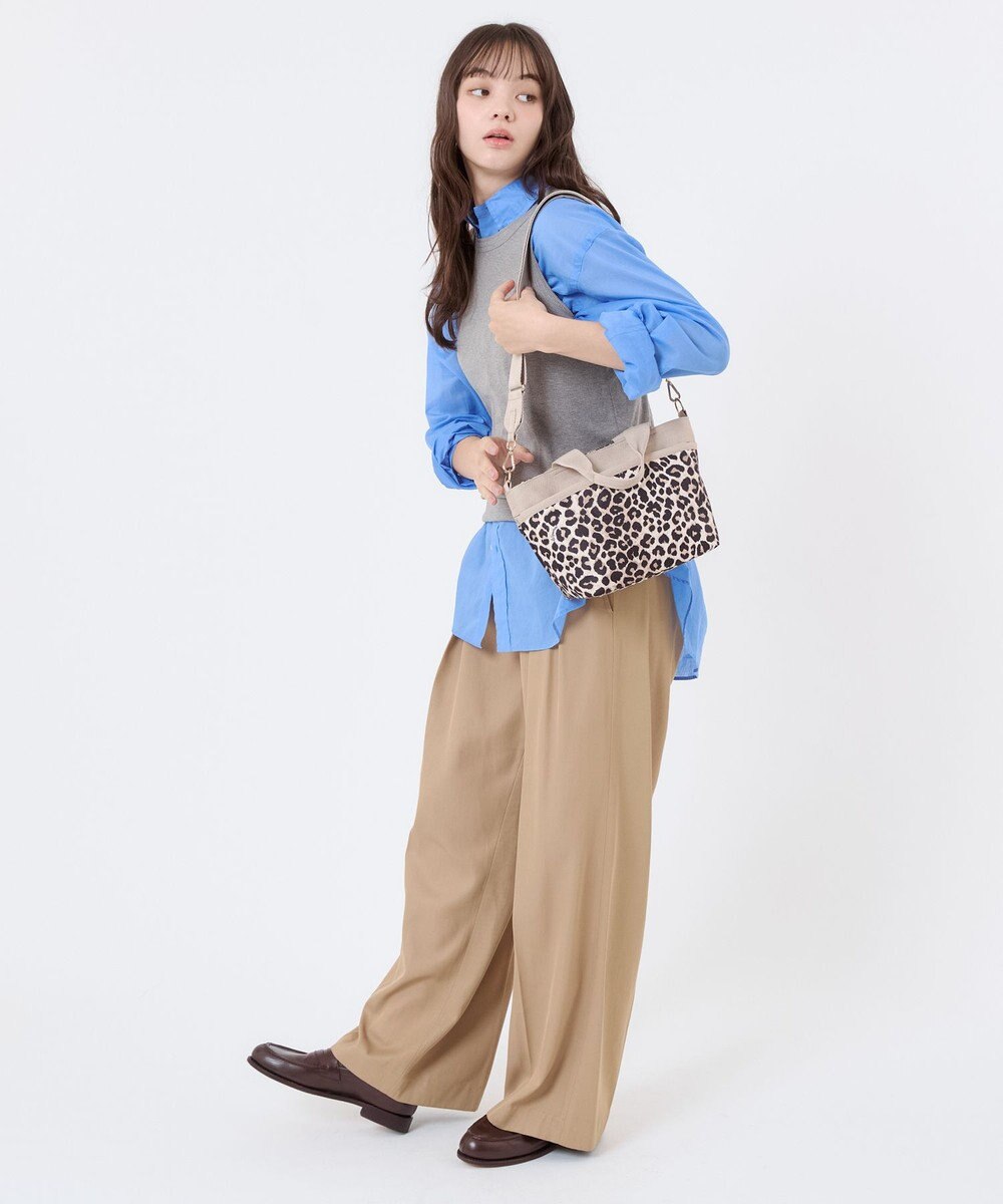 LeSportsac SMALL BUCKET TOTE/ラテレオパード 