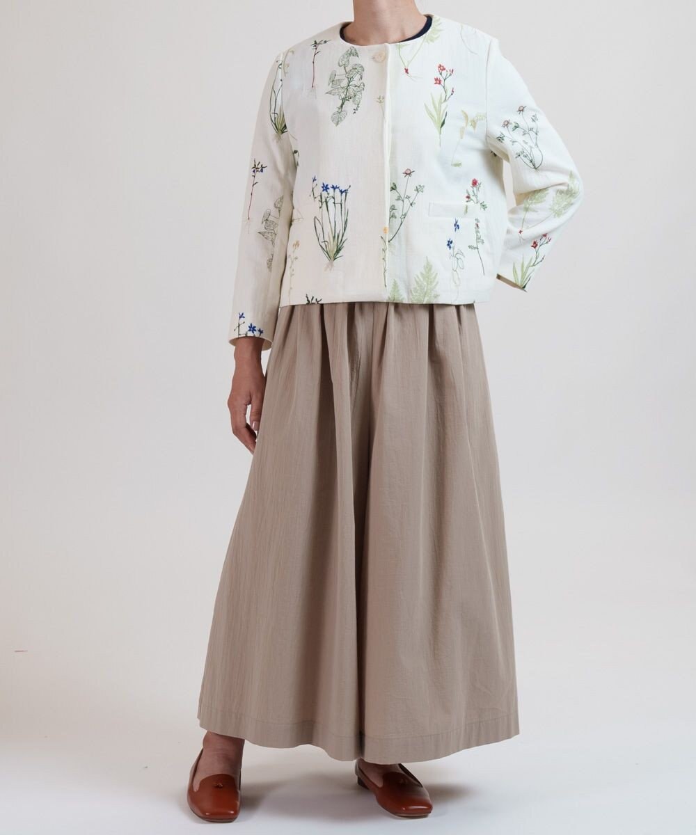 muuc ボタニカル刺繍のジャケット 
