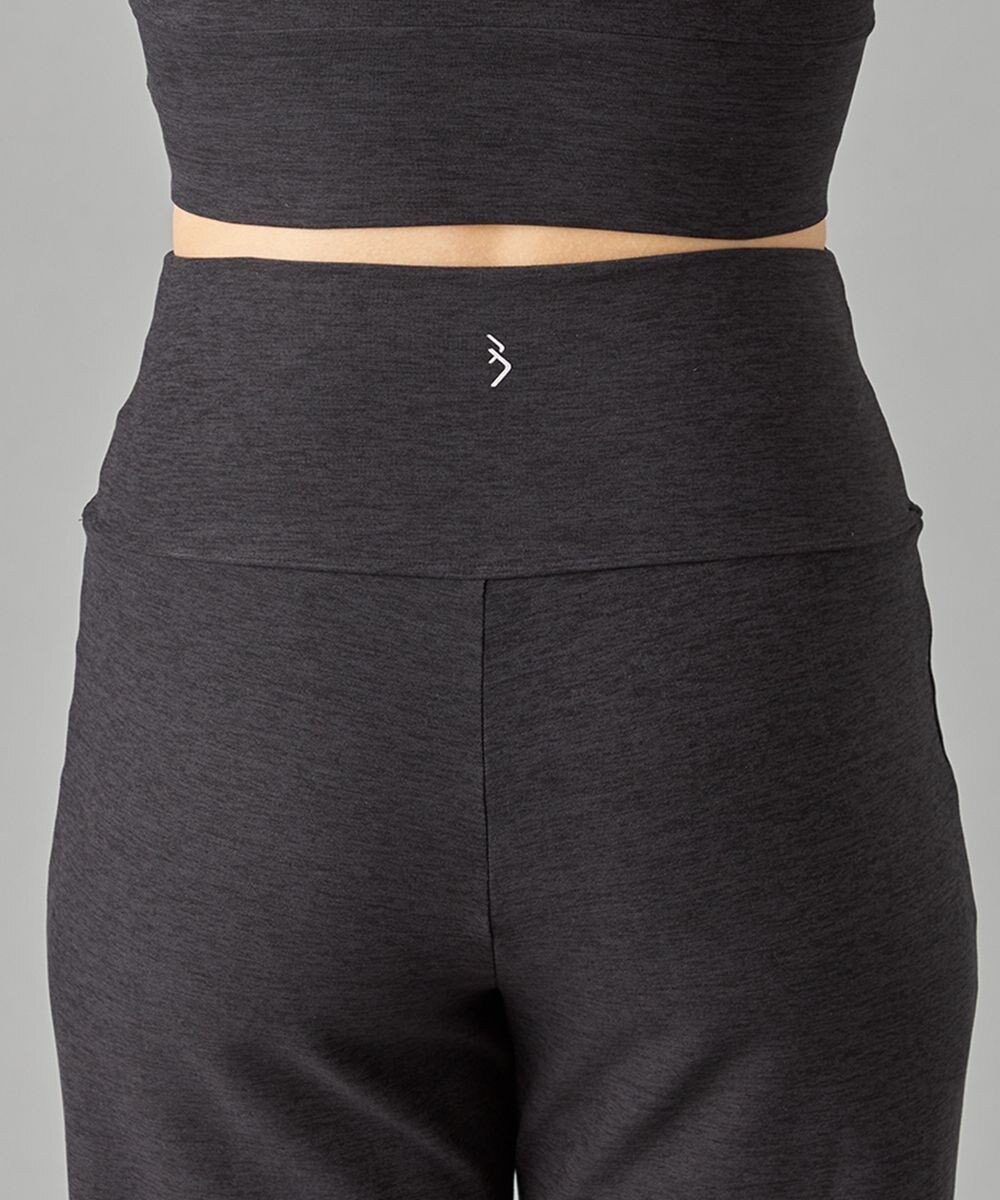 Chacott Peach Mokuストレートパンツ 