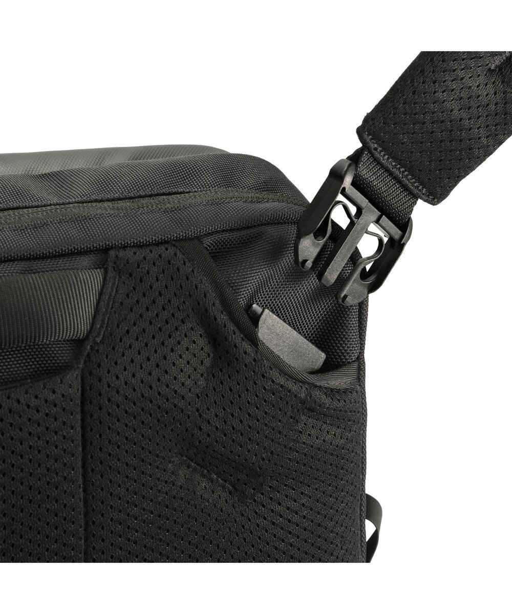 ACE BAGS & LUGGAGE ace. ラグレンティスクロス ショルダーバッグ A4 撥水 68796 エース 