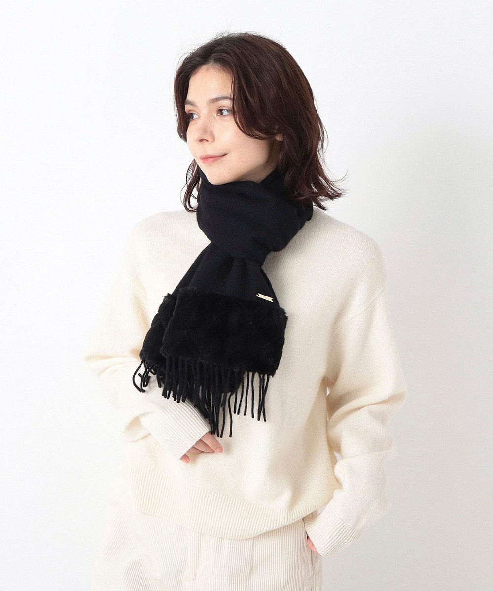 MOONBAT 【WEB限定】フルラ (FURLA)エコファー付きマフラー 無地×キルト風 ウールマフラー ロゴプレート付き 