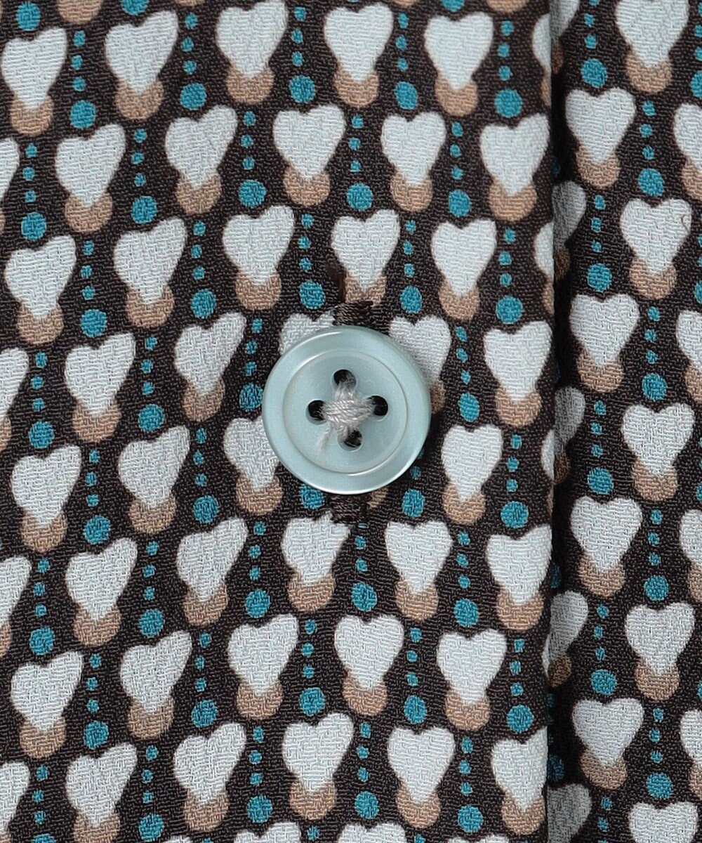 自由区 【洗える】ジオメトリックハートプリント ブラウス 